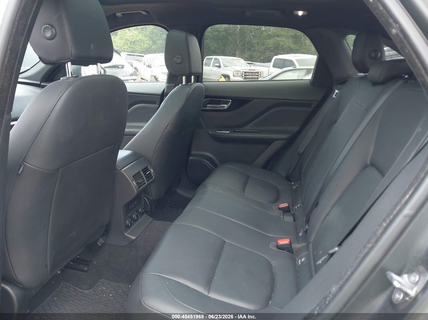 2017 Jaguar F-pace VIN SADCJ2BV4HA494971 IAAI salvage auction — REAR END, Salvage Title, sold $4,250 on 2026-09-14 (photo 8)