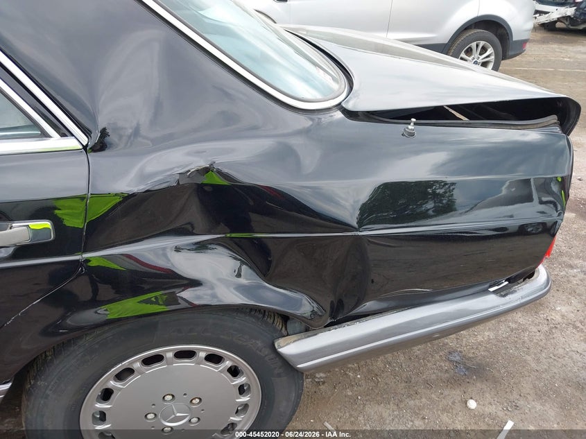 1991 Mercedes-benz VIN WDBCA39E8MA574466 IAAI salvage auction — REAR END, Clear (Michigan), sold $4,250 on 2026-07-18 (photo 6)