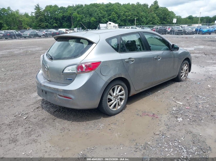 2012 Mazda 3 VIN JM1BL1L88C1613375 IAAI salvage auction — NORMAL WEAR, Clear (New York), sold $325 on 2026-07-15 (photo 4)