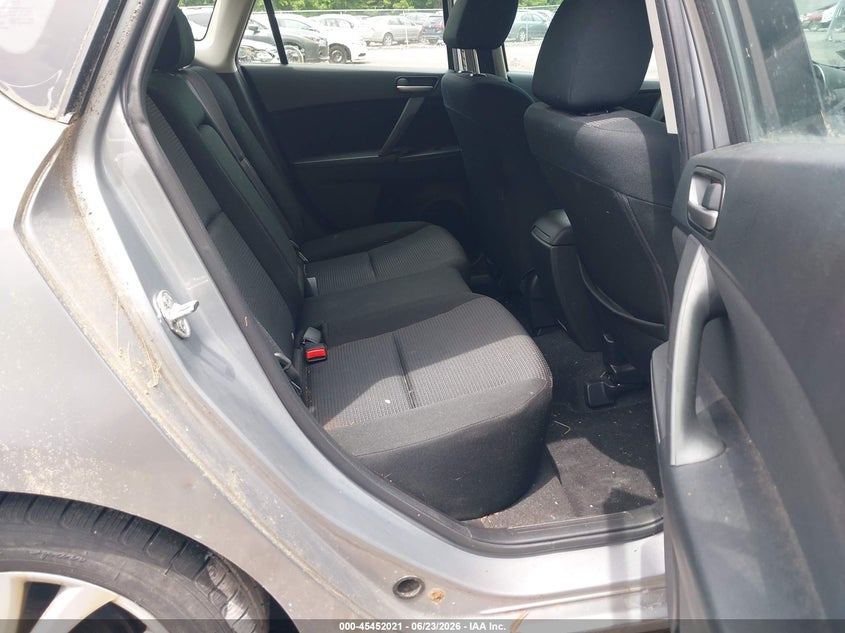 2012 Mazda 3 VIN JM1BL1L88C1613375 IAAI salvage auction — NORMAL WEAR, Clear (New York), sold $325 on 2026-07-15 (photo 8)
