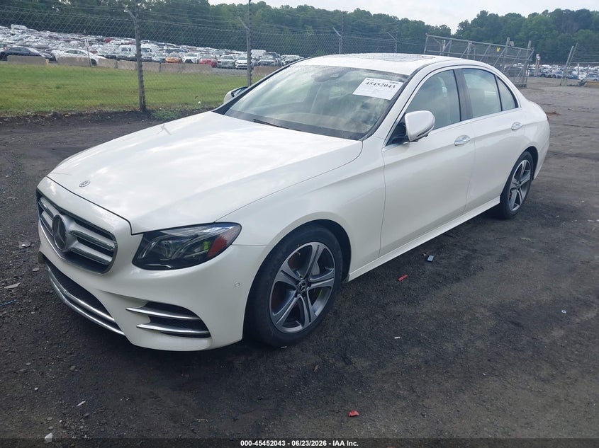 2017 Mercedes-benz E-klasse VIN WDDZF4JB7HA289175 IAAI salvage auction — WATER/FLOOD, Salvage Title, sold $6,800 on 2026-07-26 (photo 2)