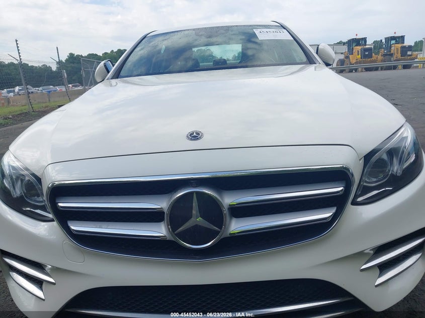 2017 Mercedes-benz E-klasse VIN WDDZF4JB7HA289175 IAAI salvage auction — WATER/FLOOD, Salvage Title, sold $6,800 on 2026-07-26 (photo 6)
