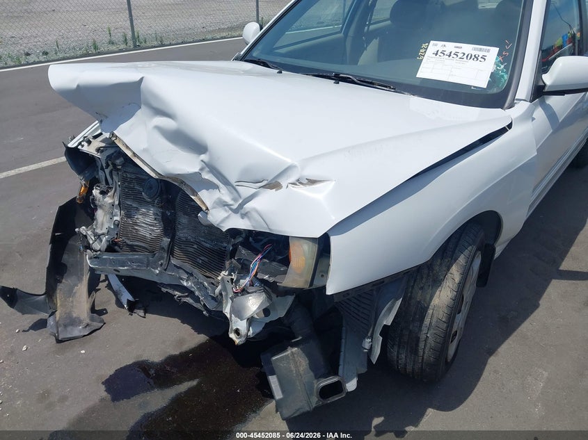 2005 Hyundai Elantra VIN KMHDN46D15U106294 IAAI salvage auction — FRONT END, Salvage (North Carolina), sold $275 on 2026-08-02 (photo 6)