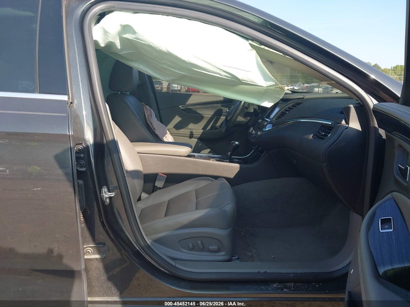 2019 Chevrolet Impala VIN 2G11Z5S39K9130472 IAAI salvage auction — SIDE, Salvage (Tennessee), sold $2,200 on 2026-07-09 (photo 5)