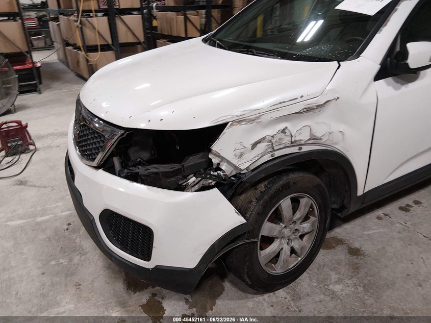 2011 Kia Sorento VIN 5XYKT3A11BG002488 IAAI salvage auction — LEFT FRONT, Salvage (Alabama), sold $600 on 2026-07-29 (photo 6)