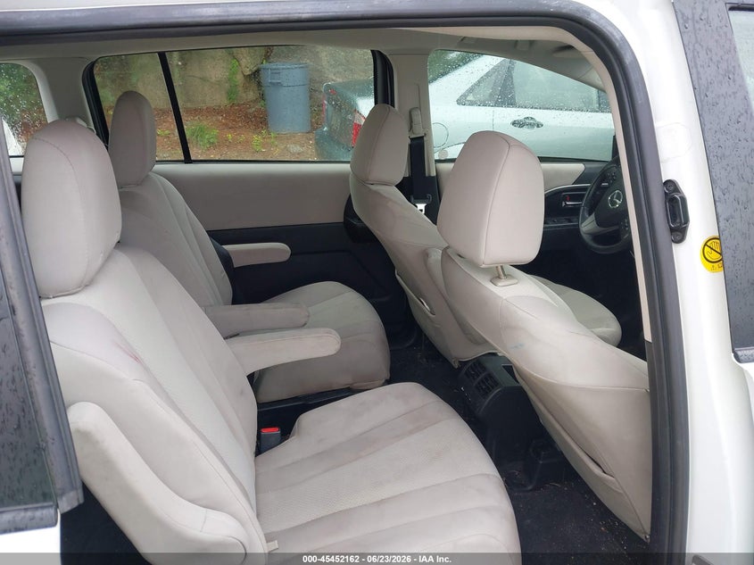2014 Mazda 5 VIN JM1CW2CL6E0164910 IAAI salvage auction — SIDE, Salvage Title, sold $450 on 2026-07-11 (photo 8)