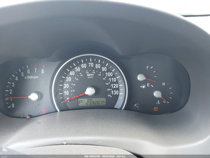 2009 Kia SEDONA VIN KNDMB233296316068 IAAI salvage auction — NORMAL WEAR, Clear-Endorsement (Wisconsin), sold $350 on 2026-07-23 (photo 7)