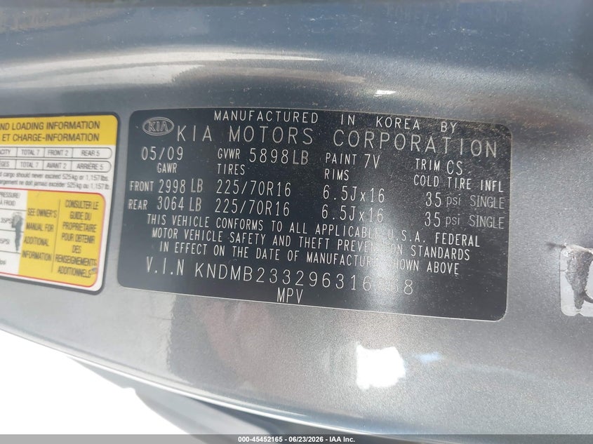 2009 Kia SEDONA VIN KNDMB233296316068 IAAI salvage auction — NORMAL WEAR, Clear-Endorsement (Wisconsin), sold $350 on 2026-07-23 (photo 9)