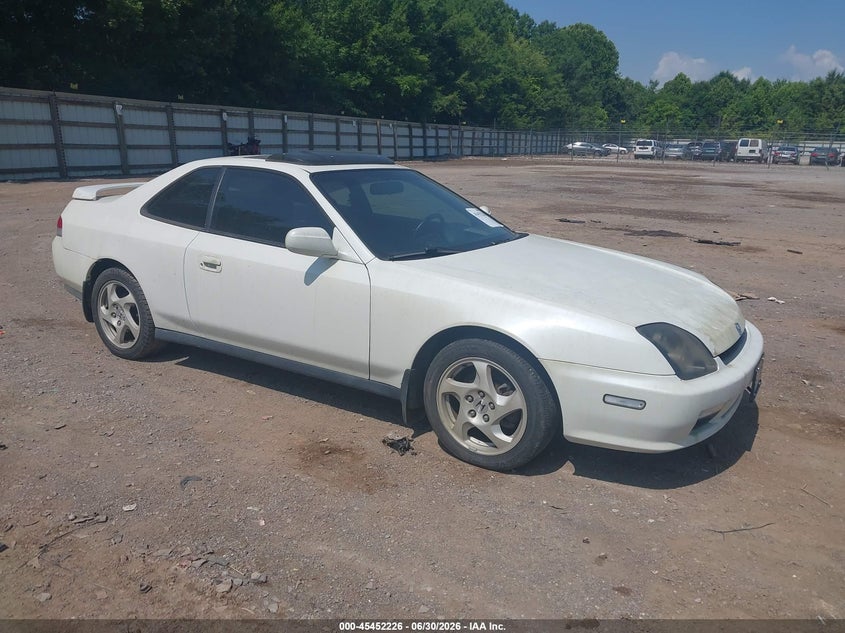 1998 Honda Prelude VIN JHMBB6145WC014523 IAAI salvage auction — NORMAL WEAR, Clear (Tennessee), sold $3,700 on 2026-07-08 (photo 1)