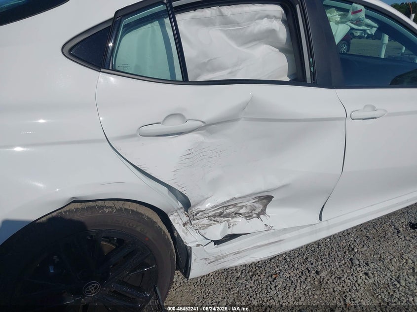 2026 Toyota Camry VIN 4T1DAACK3TU735548 IAAI salvage auction — SIDE, Salvage Title, sold $15,500 on 2026-08-05 (photo 6)