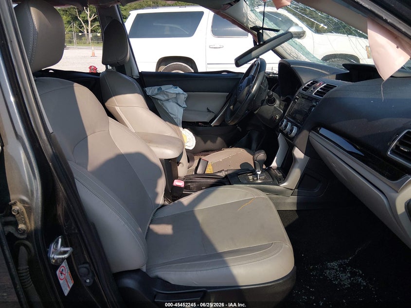 2017 Subaru Forester VIN JF2SJAJC7HH572296 IAAI salvage auction — LEFT SIDE, Wait Title, sold $1,000 on 2026-09-07 (photo 5)