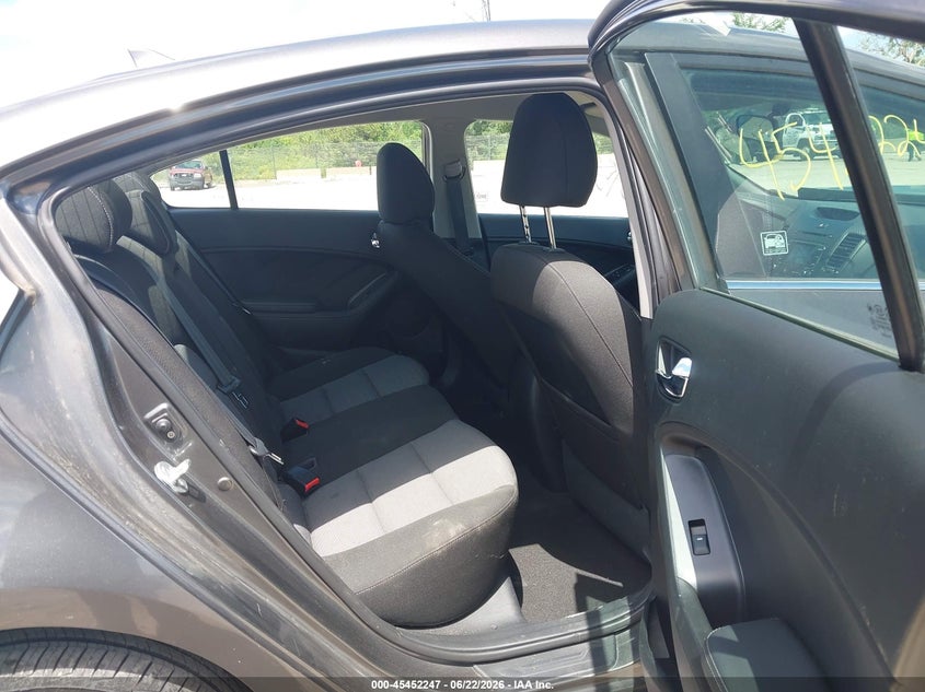 2014 Kia Forte VIN KNAFX4A87E5115381 IAAI salvage auction — FRONT END, Junk Bill Of Sale Mv2459 (Wisconsin), sold $500 on 2026-07-07 (photo 8)