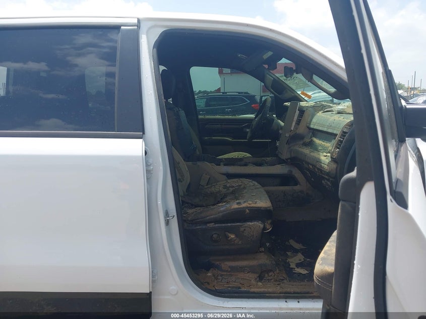 2026 Ram 1500 VIN 1C6SRFLP2TN208518 IAAI salvage auction — WATER/FLOOD, Salvage Title, sold $13,800 on 2026-09-02 (photo 5)