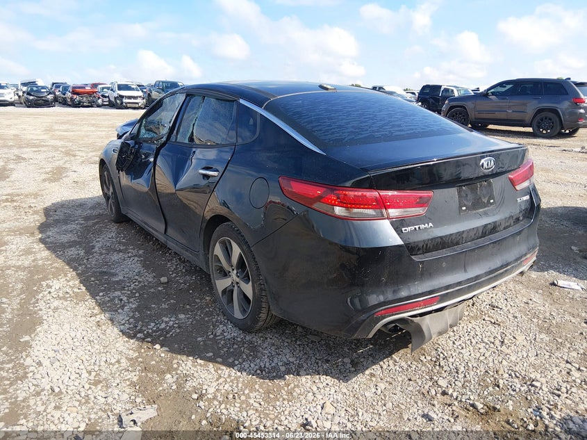 2018 Kia Optima VIN 5XXGW4L21JG216277 IAAI salvage auction — SIDE, Salvage Title, sold $500 on 2026-07-30 (photo 3)