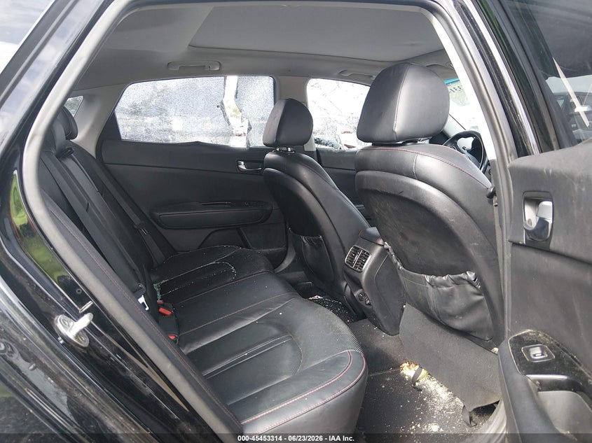 2018 Kia Optima VIN 5XXGW4L21JG216277 IAAI salvage auction — SIDE, Salvage Title, sold $500 on 2026-07-30 (photo 8)