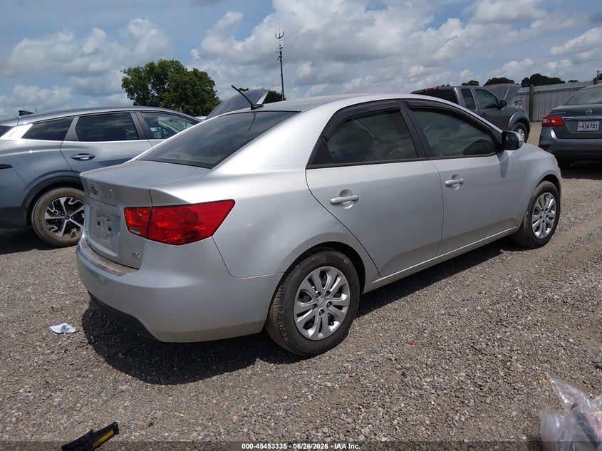 2012 Kia Forte VIN KNAFU4A2XC5621692 IAAI salvage auction — NORMAL WEAR, Clear (Louisiana), sold $675 on 2026-07-29 (photo 4)