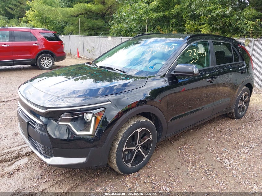 2025 Kia Niro VIN KNDCR3LE9S5233800 IAAI salvage auction — HAIL, Salvage Title, sold $4,000 on 2026-07-22 (photo 2)