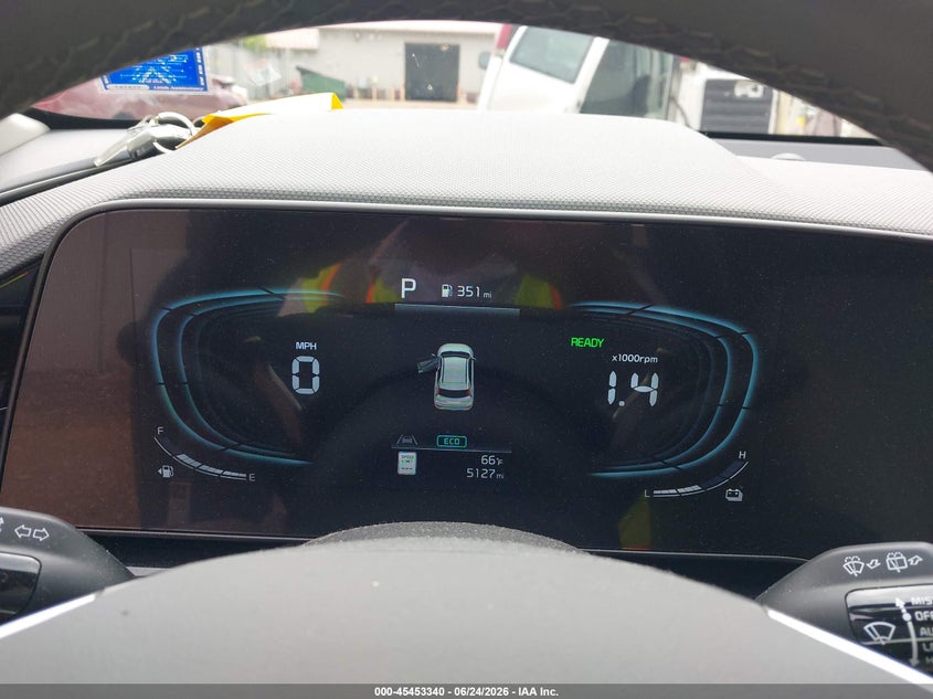 2025 Kia Niro VIN KNDCR3LE9S5233800 IAAI salvage auction — HAIL, Salvage Title, sold $4,000 on 2026-07-22 (photo 7)