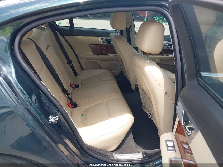 2015 Jaguar Xf VIN SAJWA0FS0FPU88755 IAAI salvage auction — LEFT SIDE, Salvage (Texas), sold $1,650 on 2026-07-22 (photo 8)