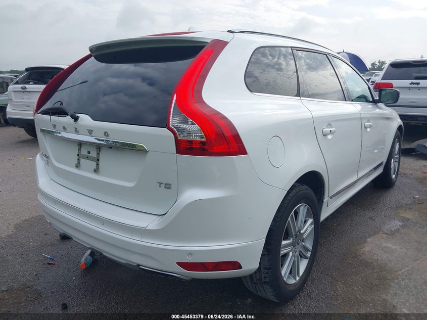 2017 Volvo Xc60 VIN YV440MDU8H2192139 IAAI salvage auction — SIDE, Salvage (Louisiana), sold $4,200 on 2026-07-21 (photo 4)