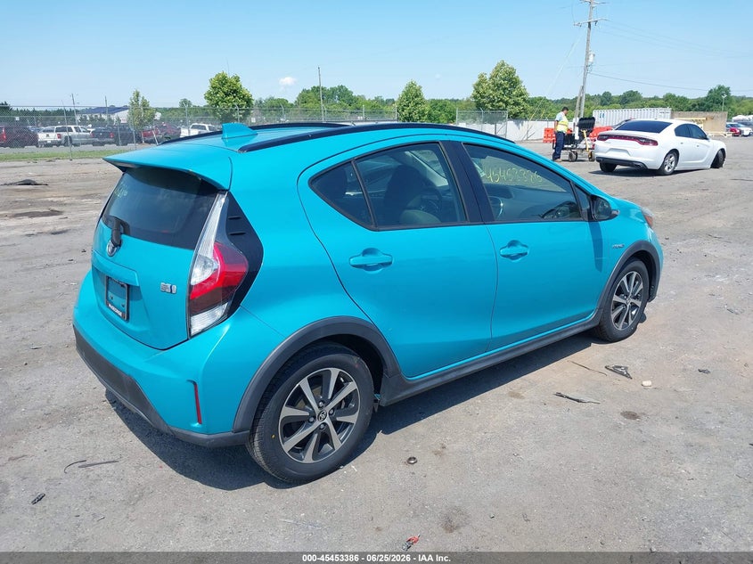 2018 Toyota Prius c VIN JTDKDTB31J1616677 IAAI salvage auction — UNKNOWN, Salvage (Virginia), sold $5,350 on 2026-07-07 (photo 4)
