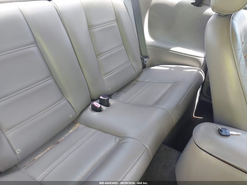 2004 Ford Mustang VIN 1FAFP40424F119337 IAAI salvage auction — NORMAL WEAR, Clear (Florida), sold $300 on 2026-07-09 (photo 8)
