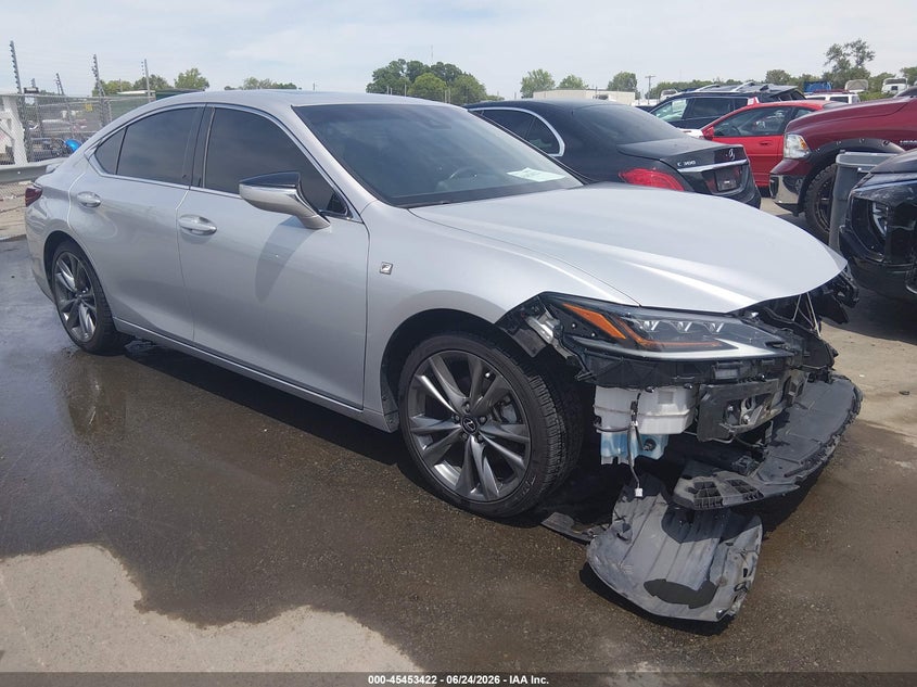 2019 Lexus ES VIN 58ABZ1B12KU014508 IAAI salvage auction — FRONT END, Salvage Title, sold $15,000 on 2026-07-31 (photo 1)