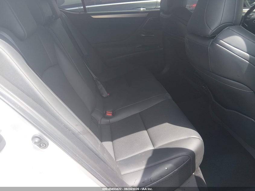 2019 Lexus ES VIN 58ABZ1B12KU014508 IAAI salvage auction — FRONT END, Salvage Title, sold $15,000 on 2026-07-31 (photo 8)