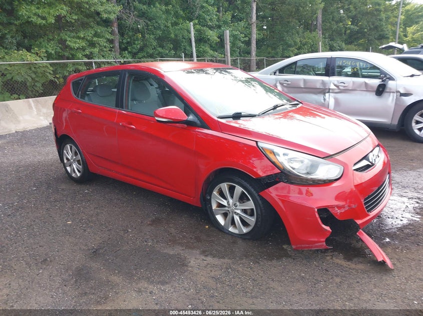 2013 Hyundai Accent VIN KMHCU5AE0DU100201 IAAI salvage auction — FRONT END, Salvage Title, sold $475 on 2026-07-15 (photo 1)
