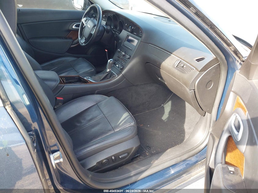 2011 Saab 9-5 VIN YS3GN4AR5B4003386 IAAI salvage auction — NORMAL WEAR, Certificate Of Title (Nebraska), sold $300 on 2026-07-29 (photo 5)
