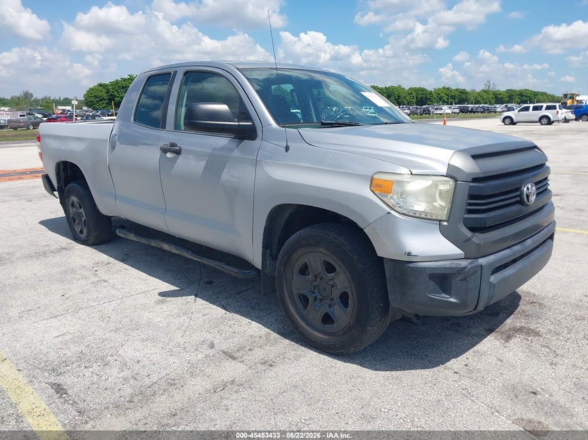 2014 Toyota Tundra VIN 5TFRU5F16EX033155 IAAI salvage auction — ENGINE DAMAGE, Clear (Florida), sold $4,000 on 2026-07-23 (photo 1)