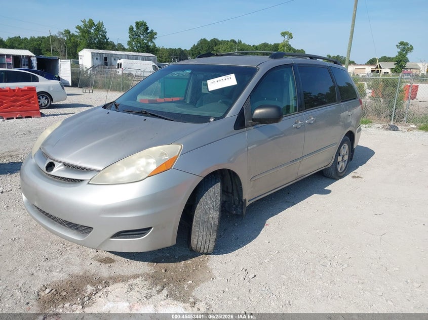 2008 Toyota Sienna VIN 5TDZK23C48S193782 IAAI salvage auction — NORMAL WEAR, Clear-Dealer Only (North Carolina), sold $450 on 2026-07-19 (photo 2)