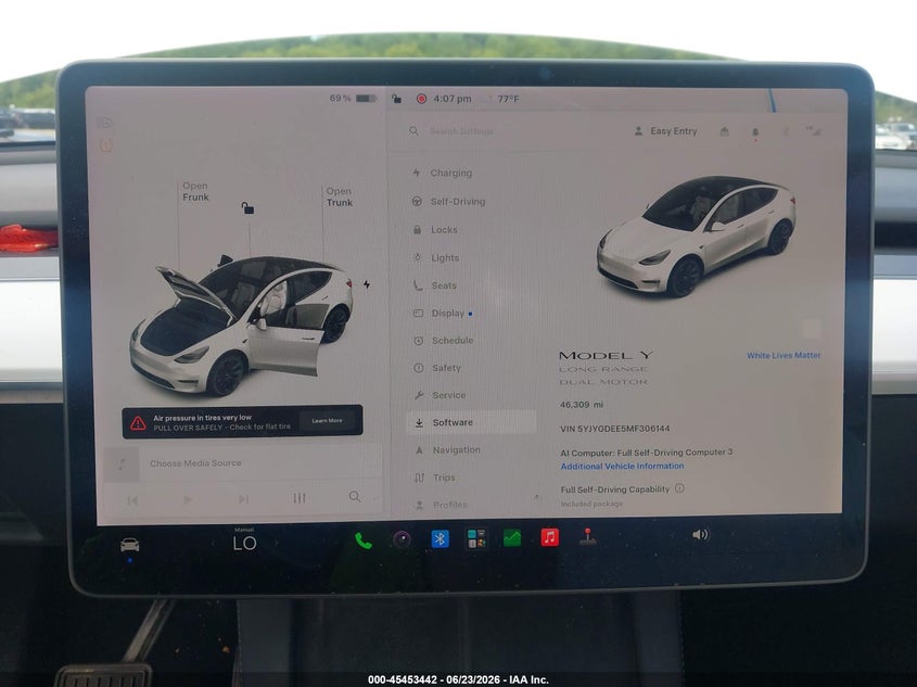 2021 Tesla Model y VIN 5YJYGDEE5MF306144 IAAI salvage auction — RIGHT FRONT, Salvage (Illinois), sold $7,500 on 2026-07-30 (photo 7)