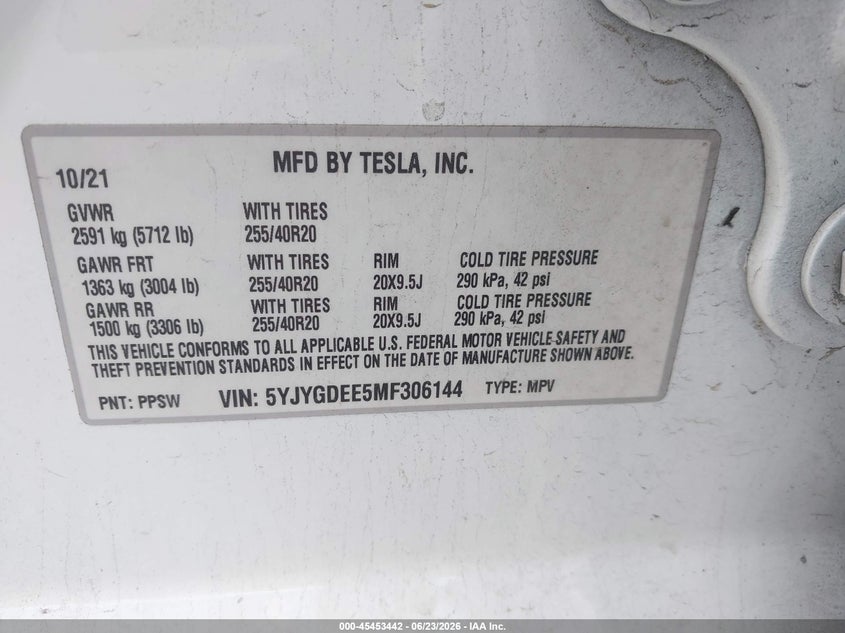 2021 Tesla Model y VIN 5YJYGDEE5MF306144 IAAI salvage auction — RIGHT FRONT, Salvage (Illinois), sold $7,500 on 2026-07-30 (photo 9)