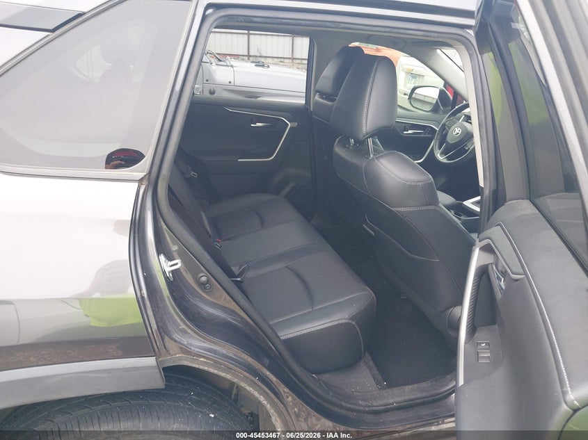 2020 Toyota Rav 4 VIN JTMY1RFV4LJ018216 IAAI salvage auction — FRONT END, Salvage (Arkansas), sold $9,200 on 2026-07-30 (photo 8)