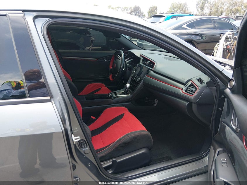 2019 Honda Civic type r VIN SHHFK8G75KU203376 IAAI salvage auction — NORMAL WEAR, Salvage Title - Dealer (California), sold $9,100 on 2026-07-27 (photo 5)