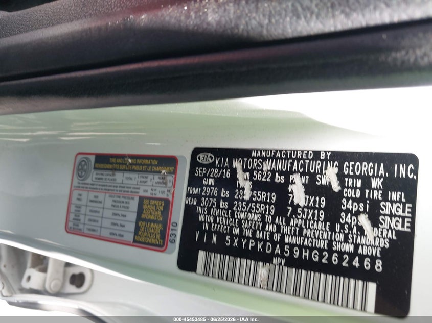 2017 Kia Sorento VIN 5XYPKDA59HG262468 IAAI salvage auction — RIGHT REAR, Salvage Title, sold $3,225 on 2026-07-17 (photo 9)