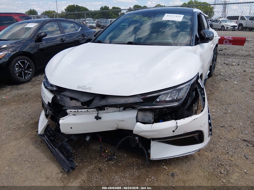 2024 Kia Ev6 VIN KNDC4DLC0R5215425 IAAI salvage auction — FRONT END, Wait Title, sold $11,900 on 2026-08-16 (photo 6)