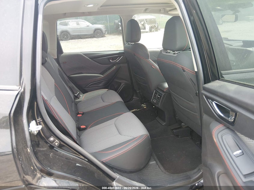 2023 Subaru Forester VIN JF2SKAJC4PH452337 IAAI salvage auction — LEFT FRONT, Salvage Title, sold $9,000 on 2026-07-16 (photo 8)