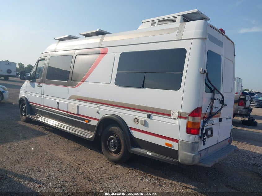 2003 Chevrolet Sprinter van 2500 VIN WD2YD742235506169 IAAI salvage auction — NORMAL WEAR, Clear (Florida), sold $5,100 on 2026-07-07 (photo 3)