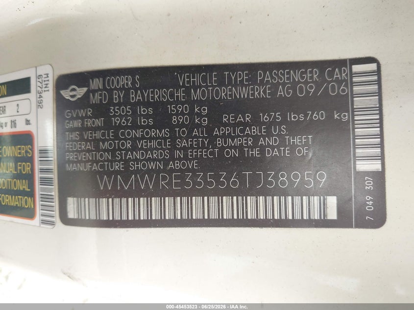 2006 Mini Cooper VIN WMWRE33536TJ38959 IAAI salvage auction — NORMAL WEAR, Clear (Pennsylvania), sold $375 on 2026-07-28 (photo 9)