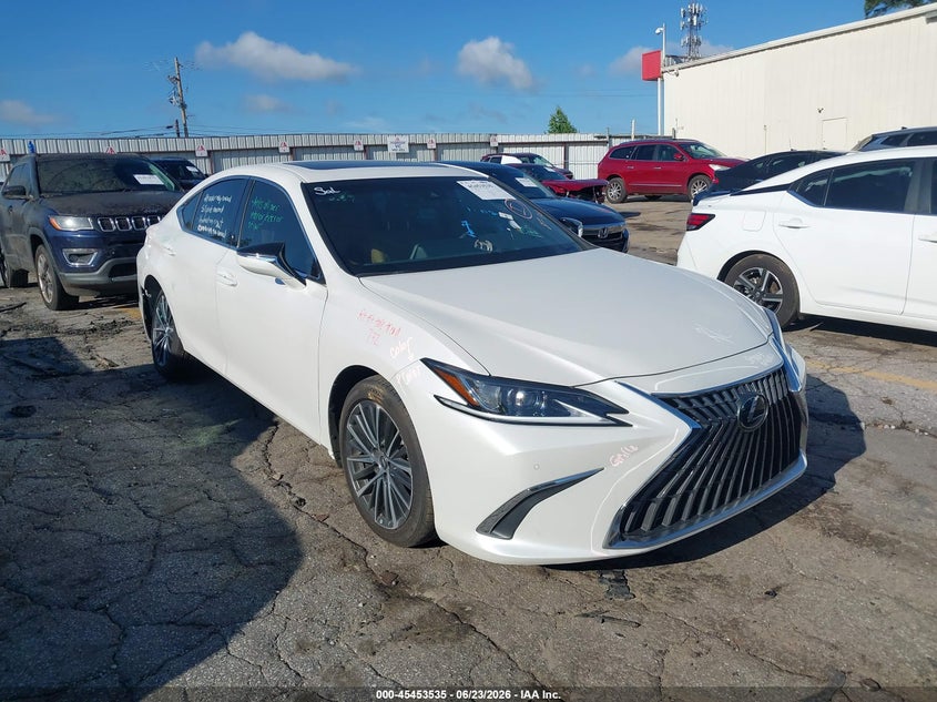 2022 Lexus ES VIN 58AD11D10NU010247 IAAI salvage auction — REAR END, Salvage (Georgia), sold $15,200 on 2026-07-29 (photo 1)