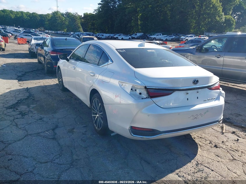 2022 Lexus ES VIN 58AD11D10NU010247 IAAI salvage auction — REAR END, Salvage (Georgia), sold $15,200 on 2026-07-29 (photo 3)