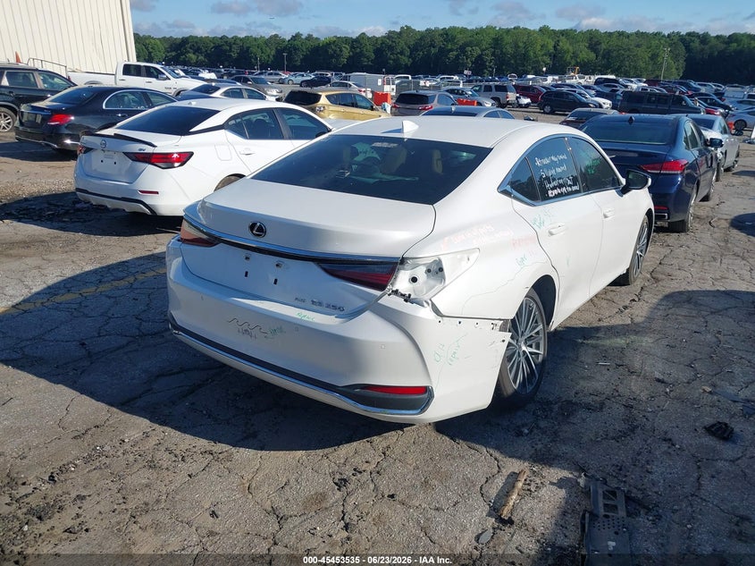 2022 Lexus ES VIN 58AD11D10NU010247 IAAI salvage auction — REAR END, Salvage (Georgia), sold $15,200 on 2026-07-29 (photo 4)