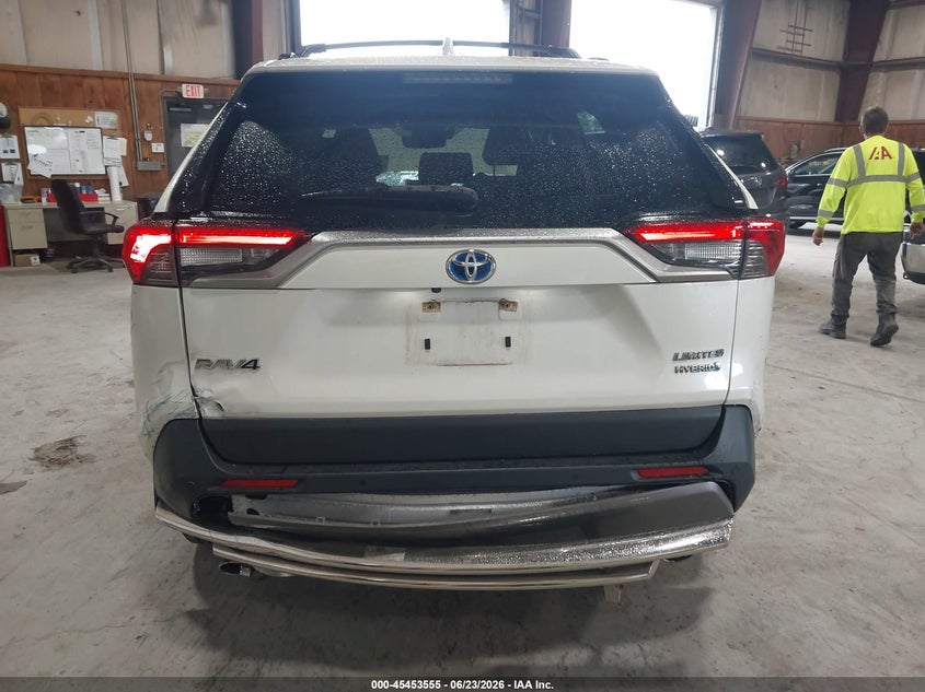 2020 Toyota Rav 4 VIN JTMD6RFV6LJ002082 IAAI salvage auction — REAR END, Mv-907A (New York), sold $14,750 on 2026-07-29 (photo 6)