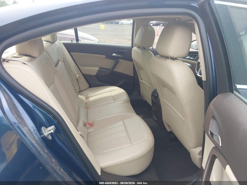 2011 Buick Regal VIN W04GR5EC4B1081516 IAAI salvage auction — NORMAL WEAR, Clear (New York), sold $700 on 2026-07-14 (photo 8)