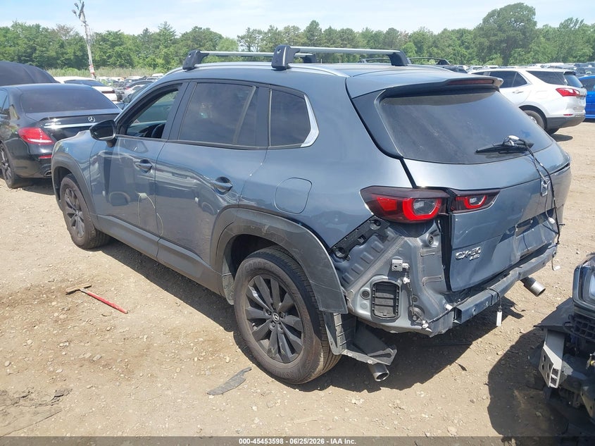 2025 Mazda Cx-50 VIN 7MMVABBM3SN323513 IAAI salvage auction — REAR END, Non-Usa Mexico (New York), sold $7,300 on 2026-08-01 (photo 3)