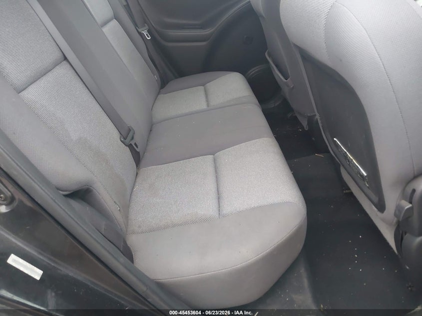 2004 Pontiac Vibe VIN 5Y2SM628X4Z449173 IAAI salvage auction — RIGHT FRONT, Salvage (Pennsylvania), sold $375 on 2026-07-15 (photo 8)