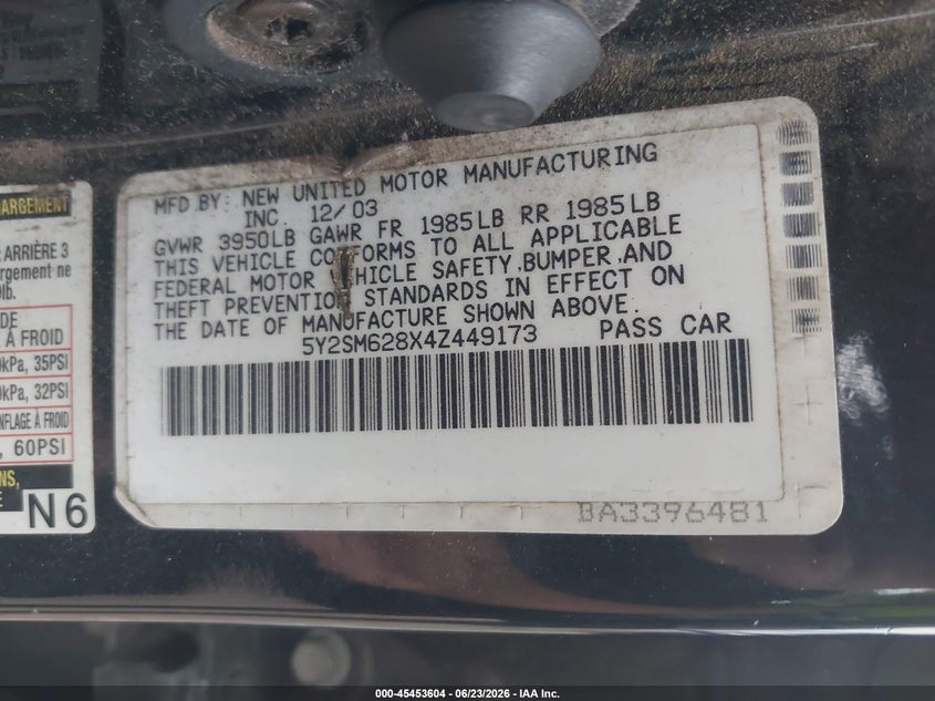 2004 Pontiac Vibe VIN 5Y2SM628X4Z449173 IAAI salvage auction — RIGHT FRONT, Salvage (Pennsylvania), sold $375 on 2026-07-15 (photo 9)