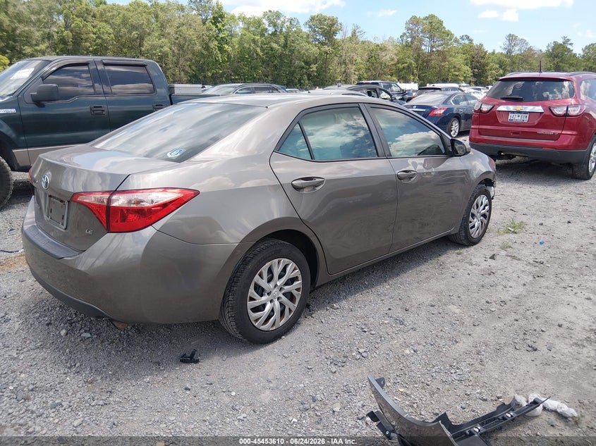 2018 Toyota Corolla VIN 5YFBURHE8JP766826 IAAI salvage auction — NORMAL WEAR, Clear (South Carolina), sold $2,650 on 2026-07-07 (photo 4)